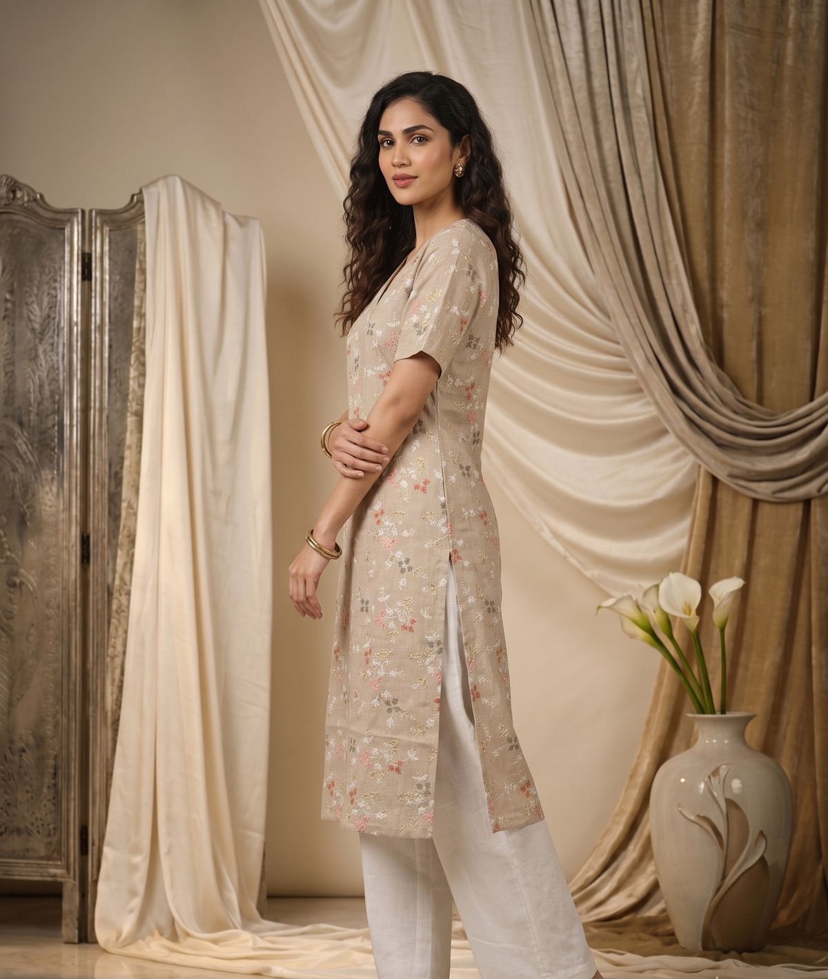 Meadow V-Neck Linen Kurti